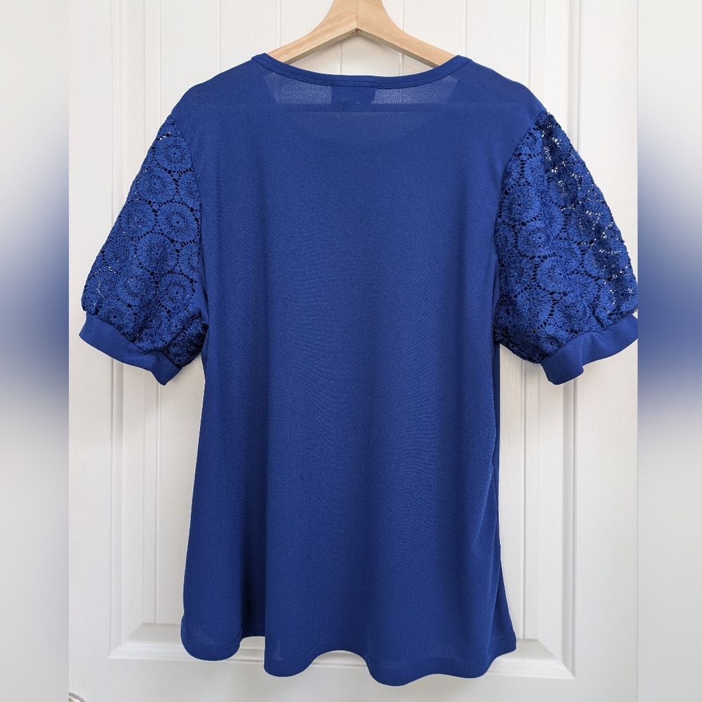 Flower & Feather Cobalt Blue Lace Puff Sleeve Top - Picture 4 of 5